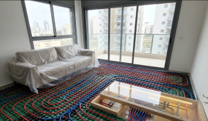 שילוב מערכות חימום תת רצפתי באדריכלות עכשווית: הפתרון הנסתר והמושלם